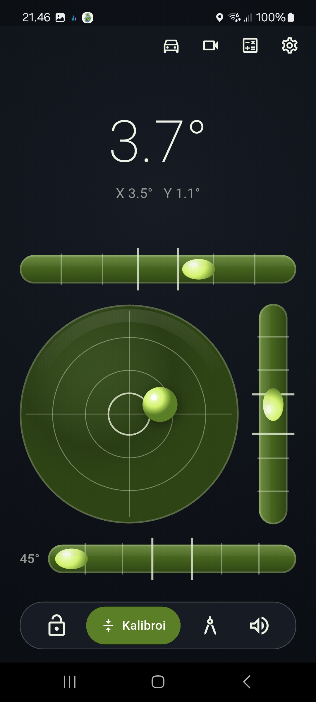 Vatupassi app showing a bull's-eye level